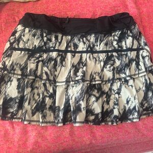 lululemon skirt